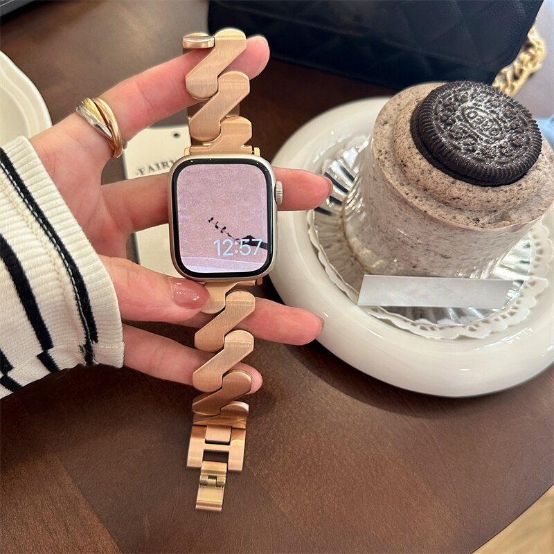 Luxury Retro Correa Apple Watch Bracelet