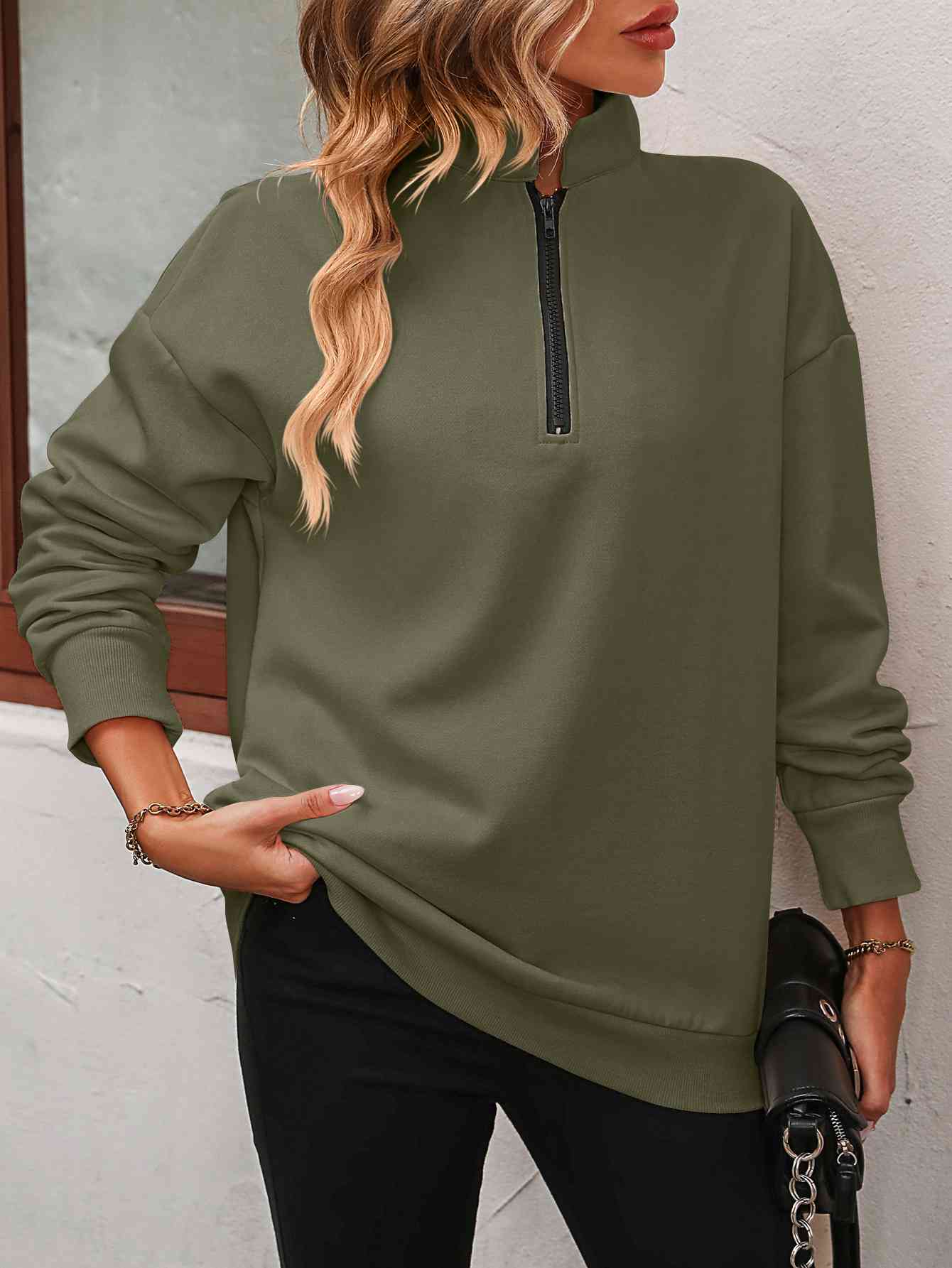 Dropped Shoulder Sweatshirt